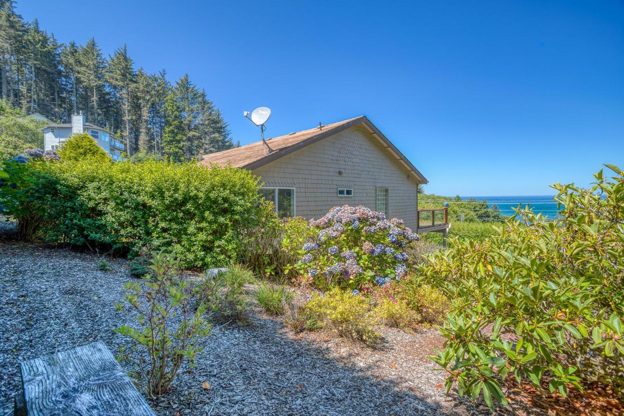 Whale Watch Lookout Villa Depoe Bay Exterior photo